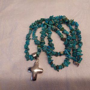 Silpada puffy sterling cross on Turquoise chip necklace w sterling lobster clasp
